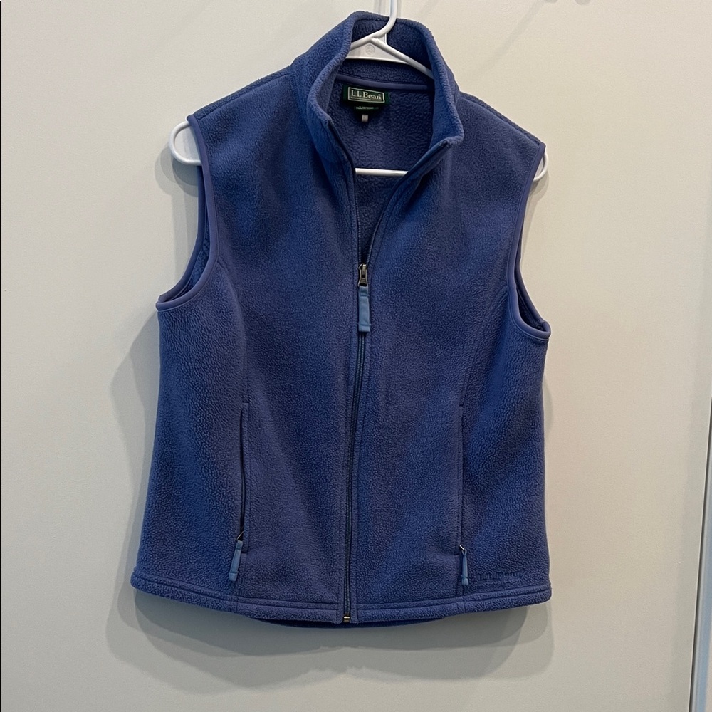 L.L. Bean Women's periwinkle Zip Fleece Vest